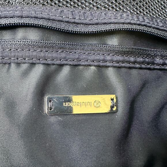 Lululemon City Adventurer Backpack True Navy 20L Flaws - Picture 11 of 16